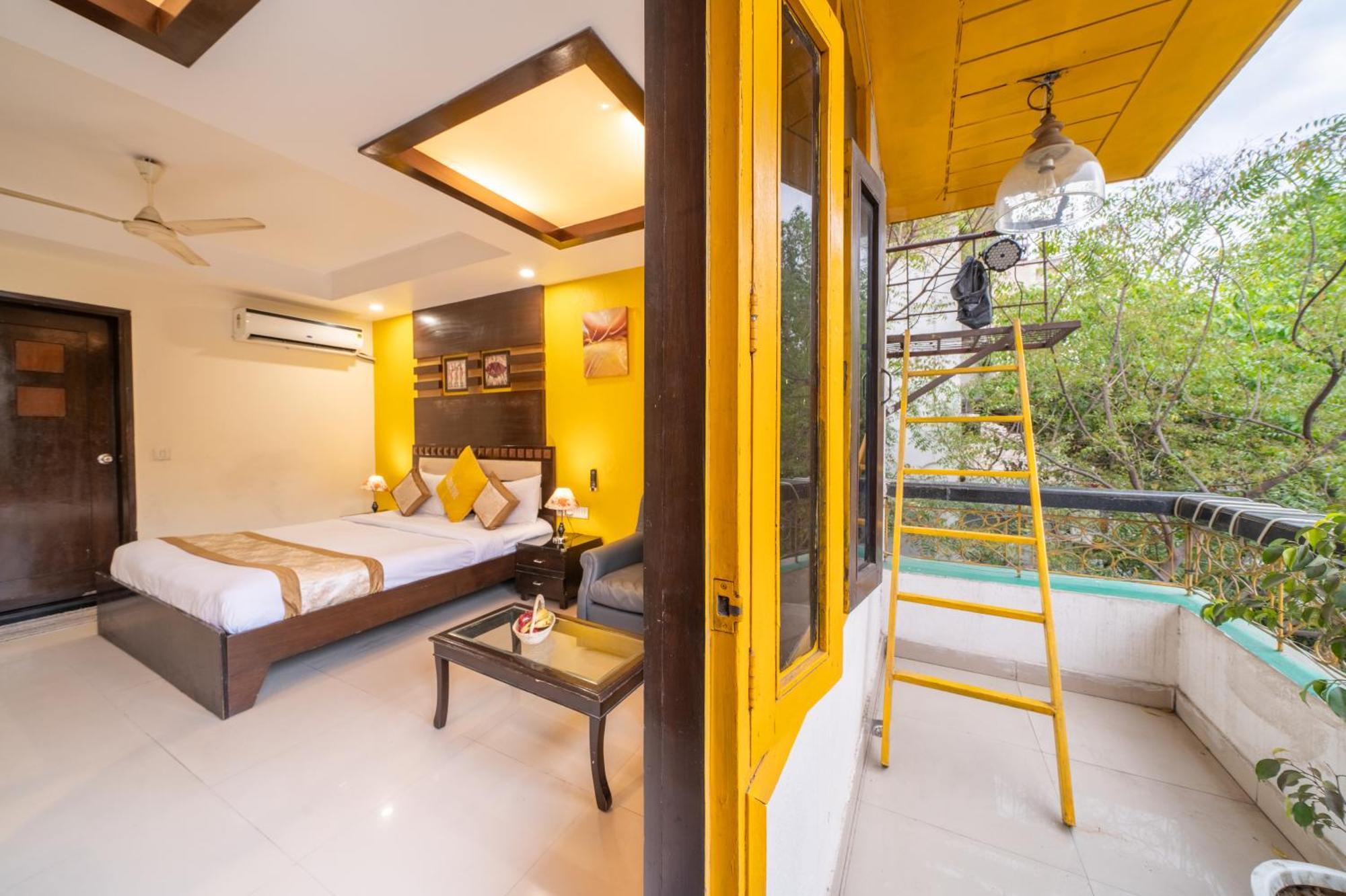 Lime Stays B&B Gk-2 At Greater Kailash Metro South Delhi Nearby Saket Select City Nové Dillí Exteriér fotografie
